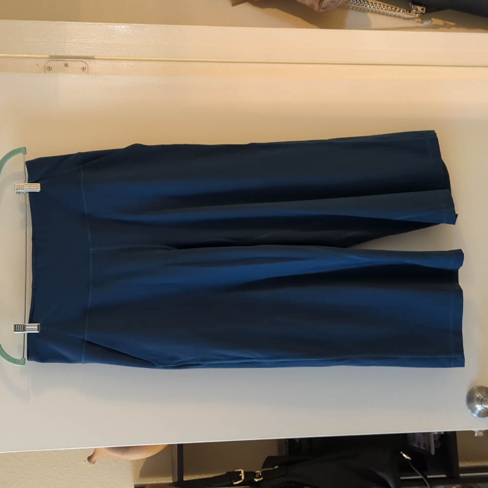 Lululemon Align Super High Waist Wide Leg Crop 23"